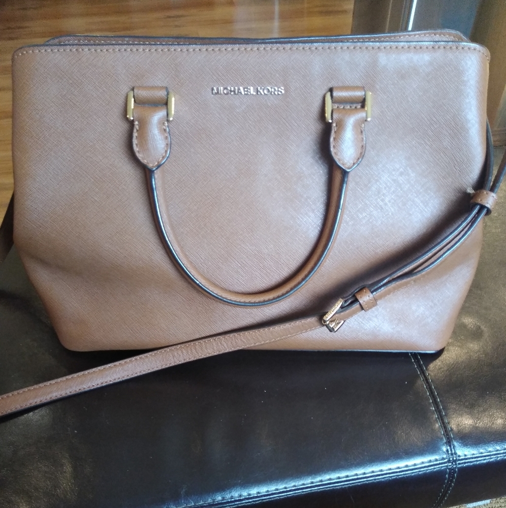 Michael Kors purse